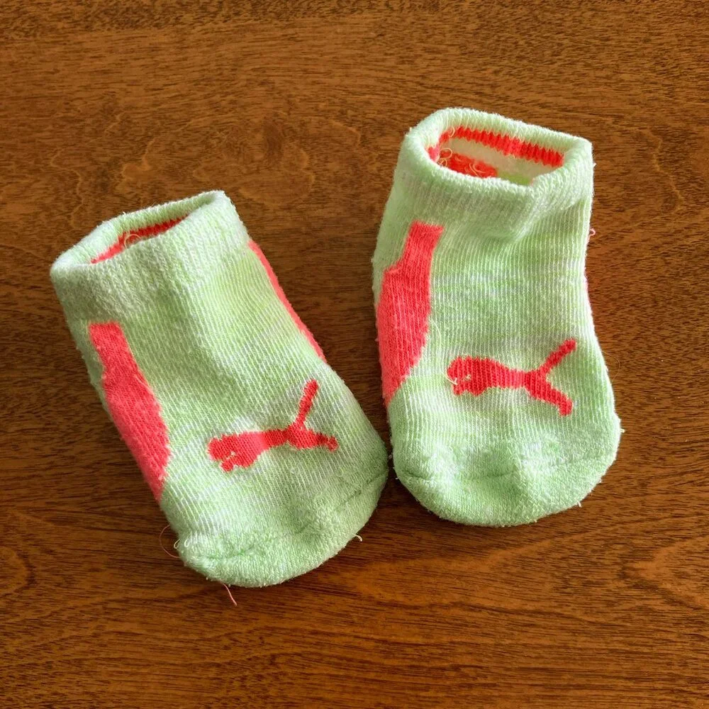 Puma light green baby socks *Free in bundle*